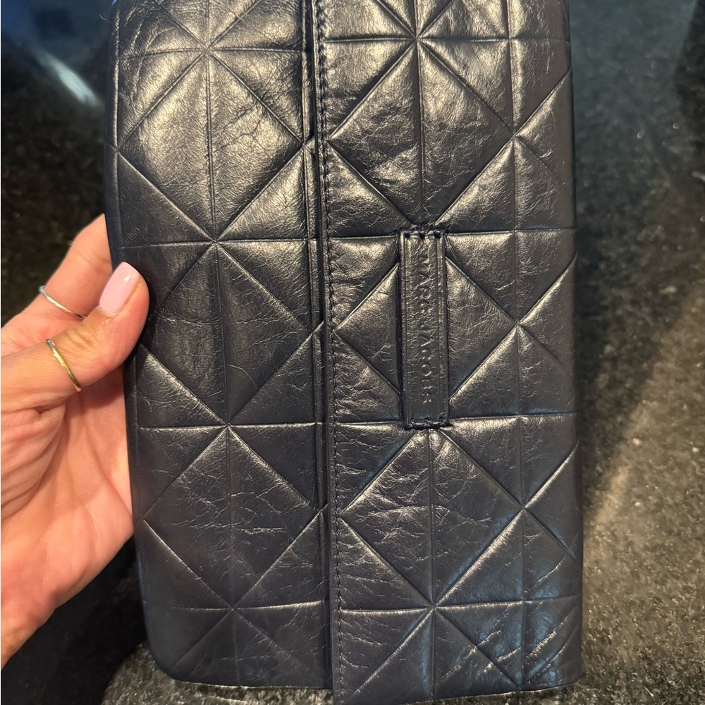 Marc Jacobs Black Quilted Leather Clutch - Picture 3 of 8